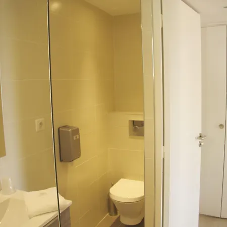 Le Concorde Hotel 3*