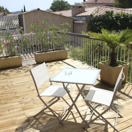 Le Concorde Hotel 3*